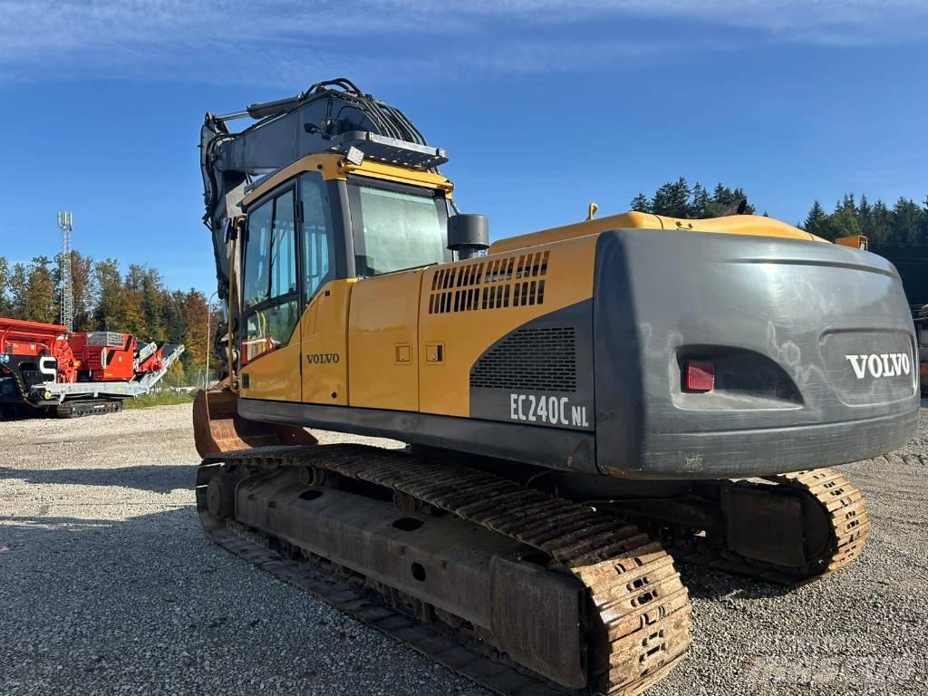 Volvo EC 240 C N L Lánctalpas kotrók