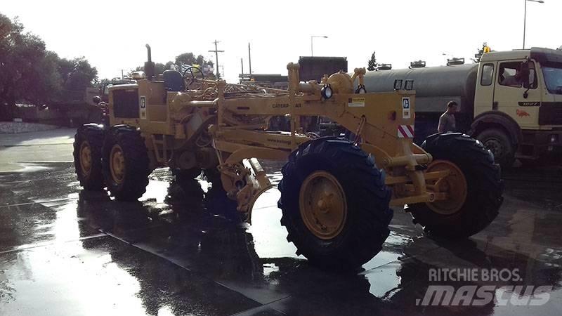CAT 12 F Gréderek