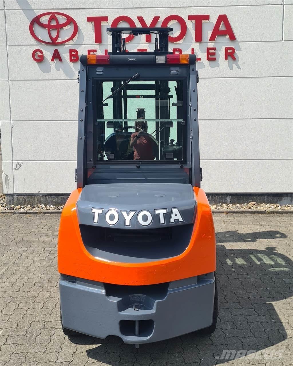 Toyota 02-8FDJF35 Dízel targoncák