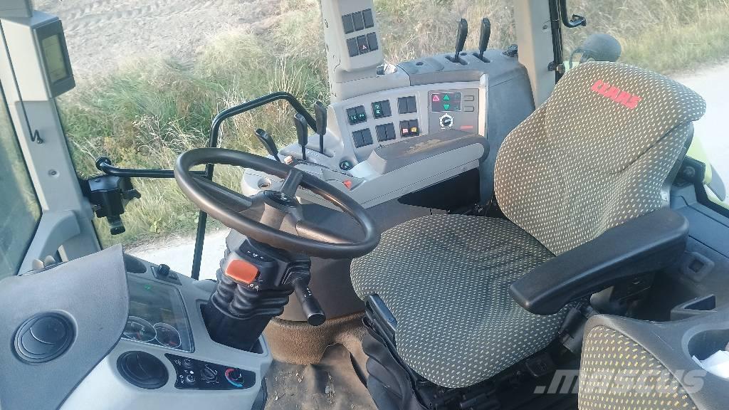CLAAS Axion 810 CIS Traktorok