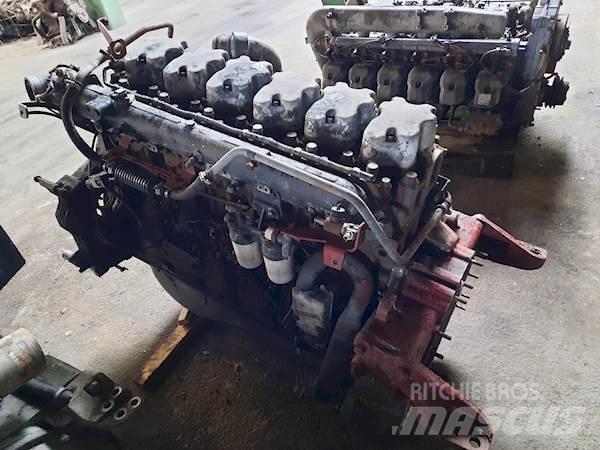 Renault 6 CILINDER Motorok
