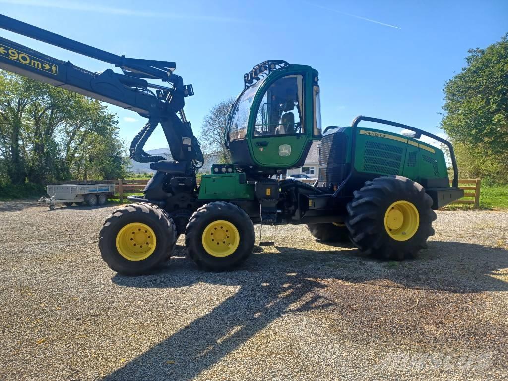 John Deere 1070e Betakarítók