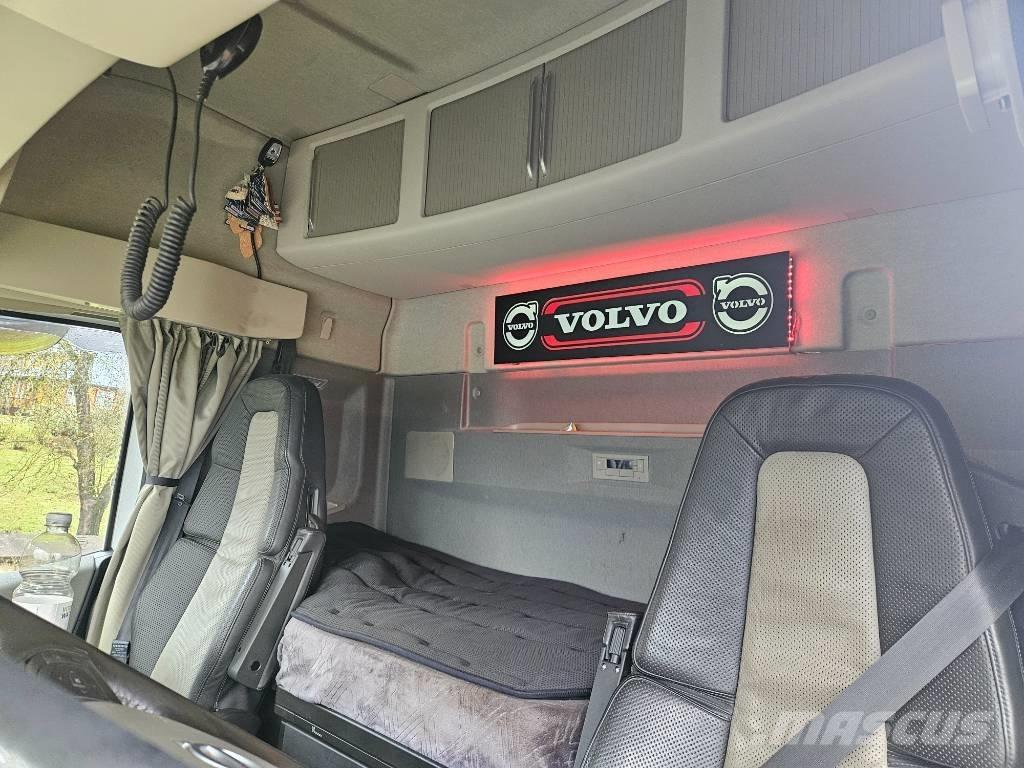Volvo FH 13 500 Rönkszállító teherautók