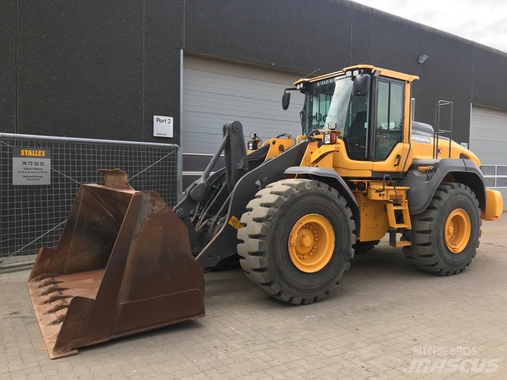 Volvo L110H Gumikerekes homlokrakodók