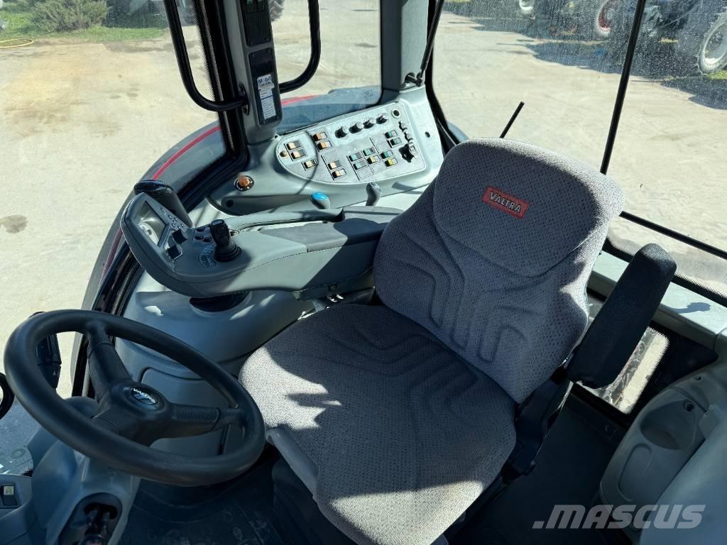 Valtra T 191 Traktorok