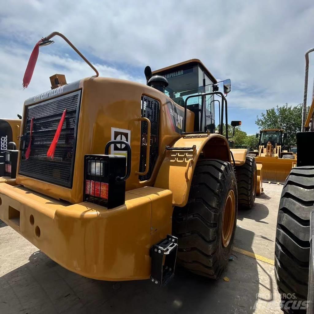 CAT 950 H Gumikerekes homlokrakodók