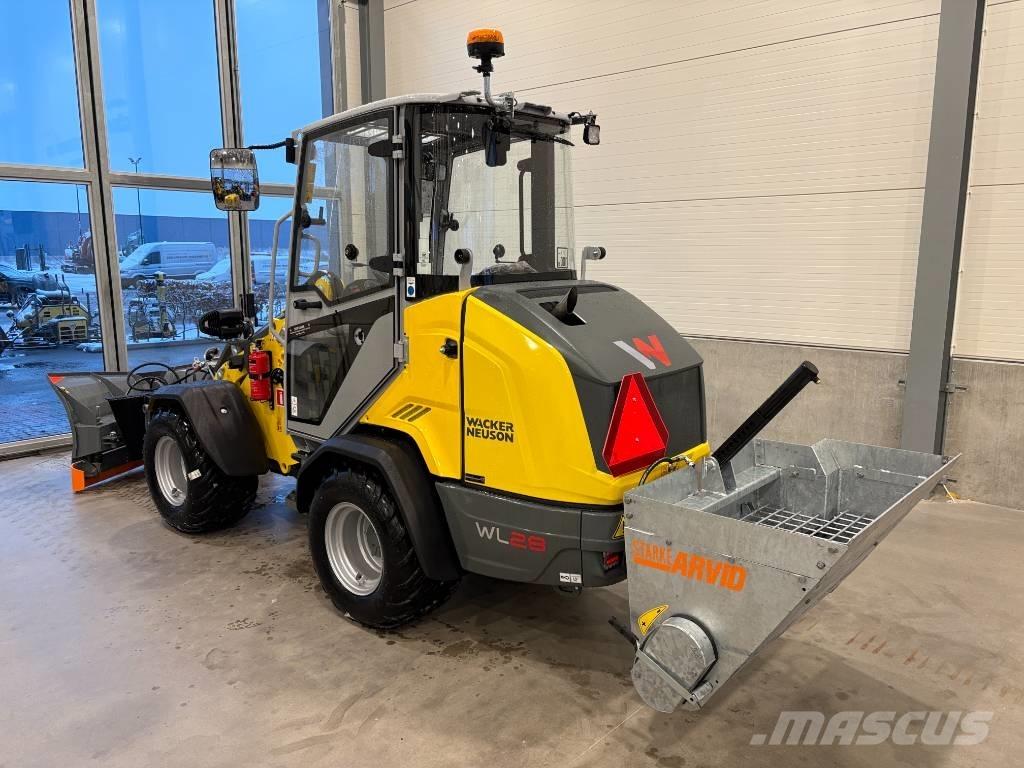 Wacker Neuson WL 28 Gumikerekes homlokrakodók