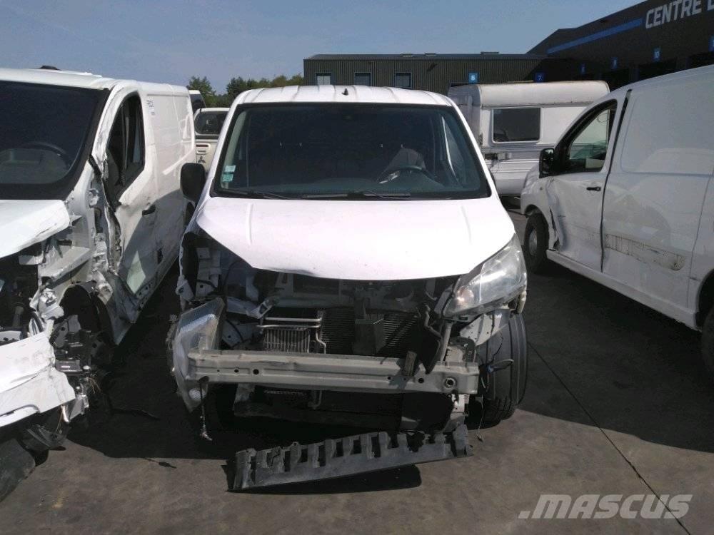Nissan NV 200 Transporterek