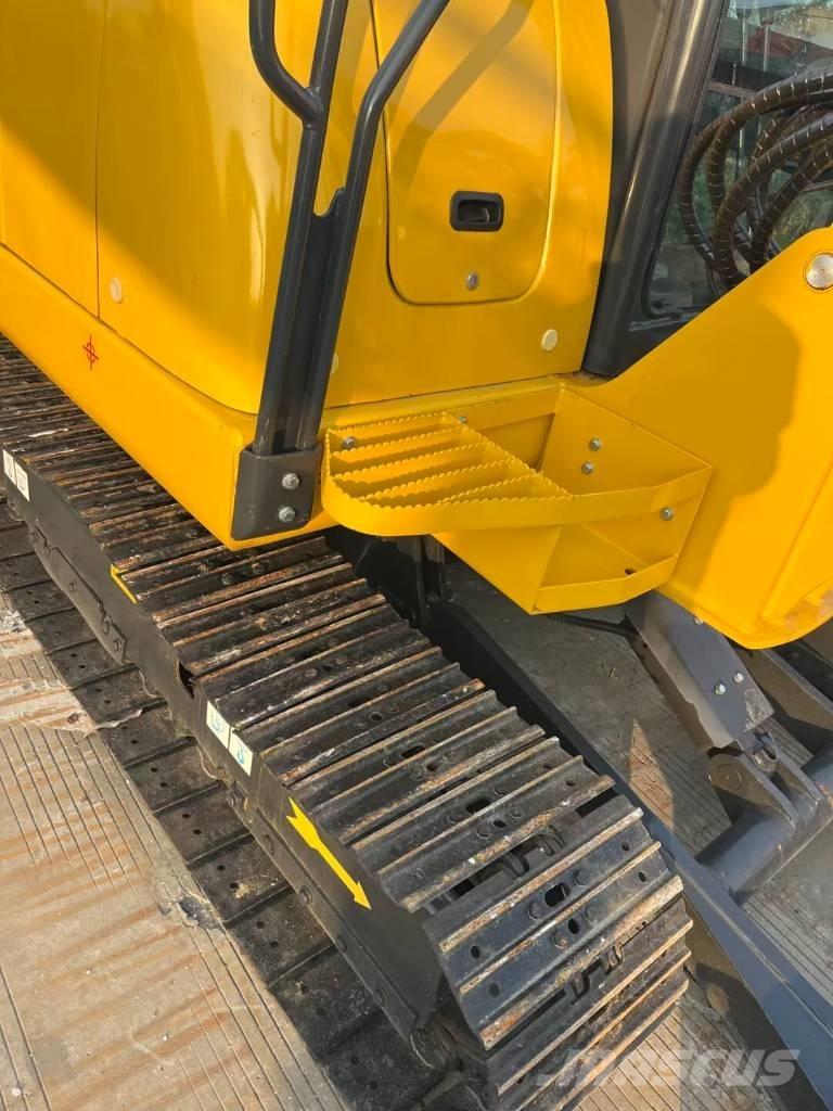 Komatsu PC 56 Mini kotrók < 7t