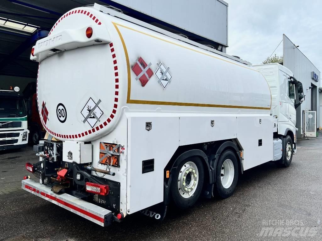 Volvo FH 500 Tartályos teherautók
