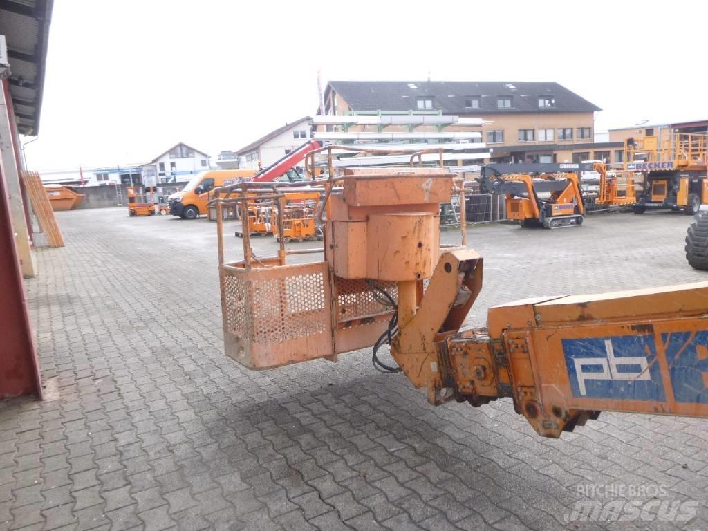Aichi SR 182 (00107) Teleszkópos emelők