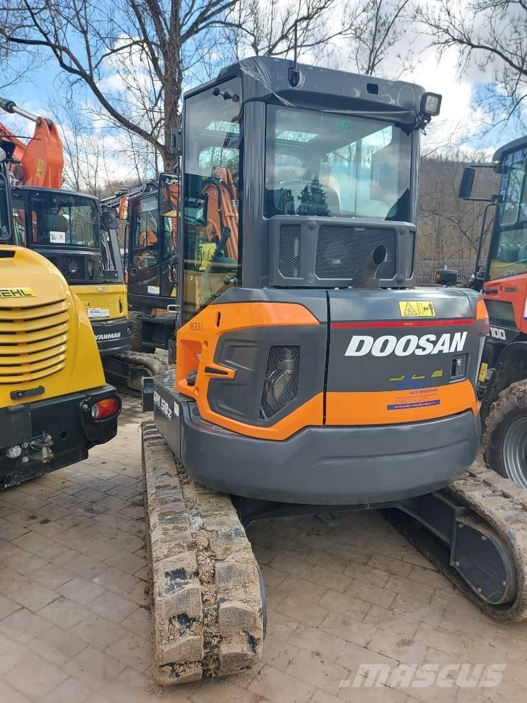 Develon DX 50 Z-7 Mini kotrók < 7t