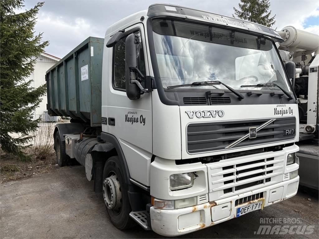 Volvo FM7 Multifunkciós teherautók