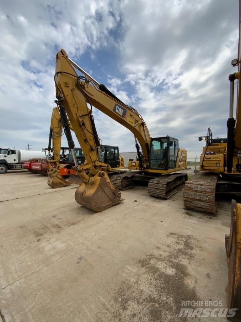 CAT 323 Lánctalpas kotrók