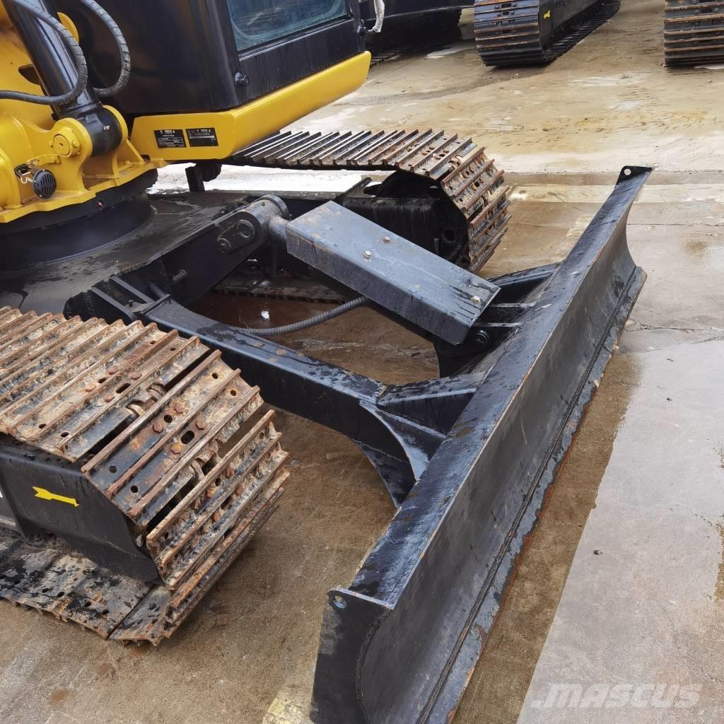 CAT 307E2 Mini kotrók < 7t