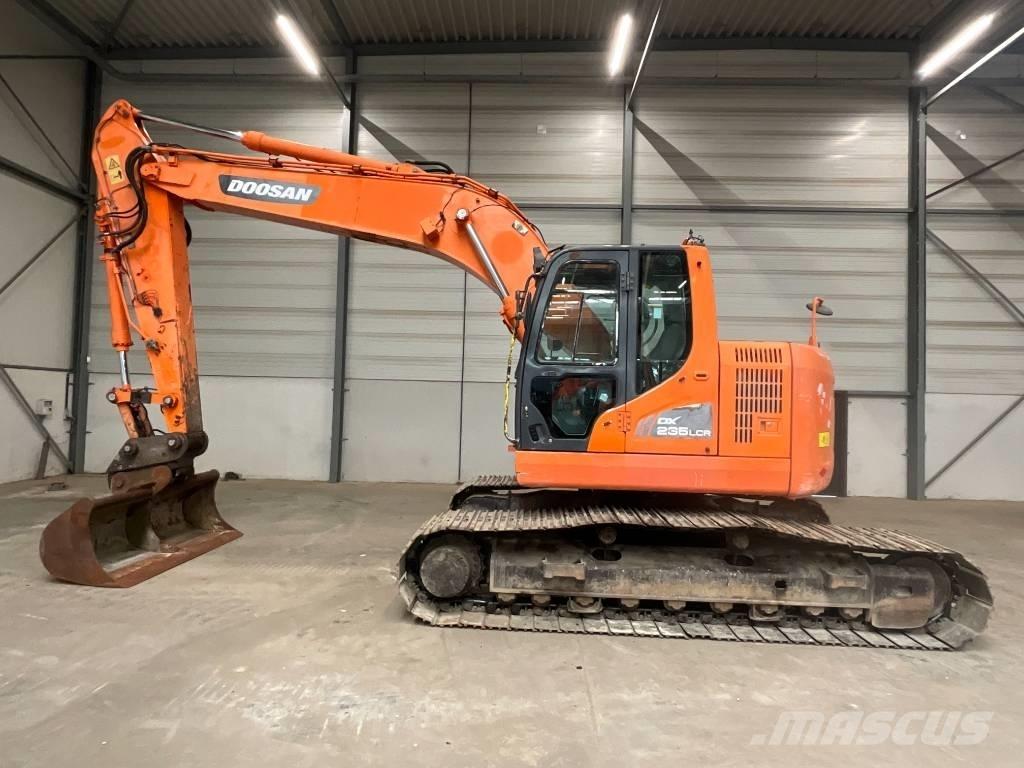 Doosan DX 235 LCR Lánctalpas kotrók