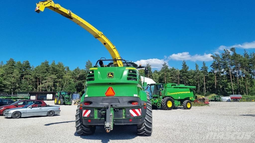 John Deere 8700i Önjáró szecskázók