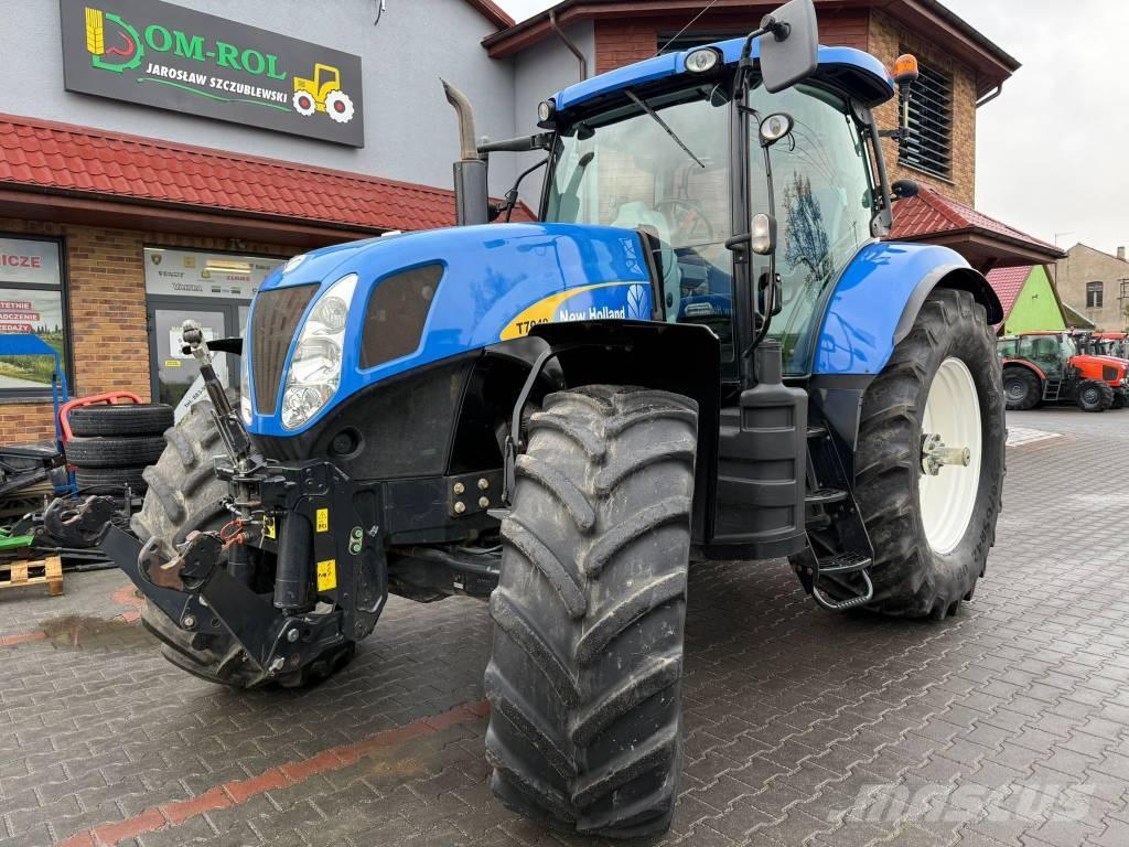 New Holland T 7040 Traktorok