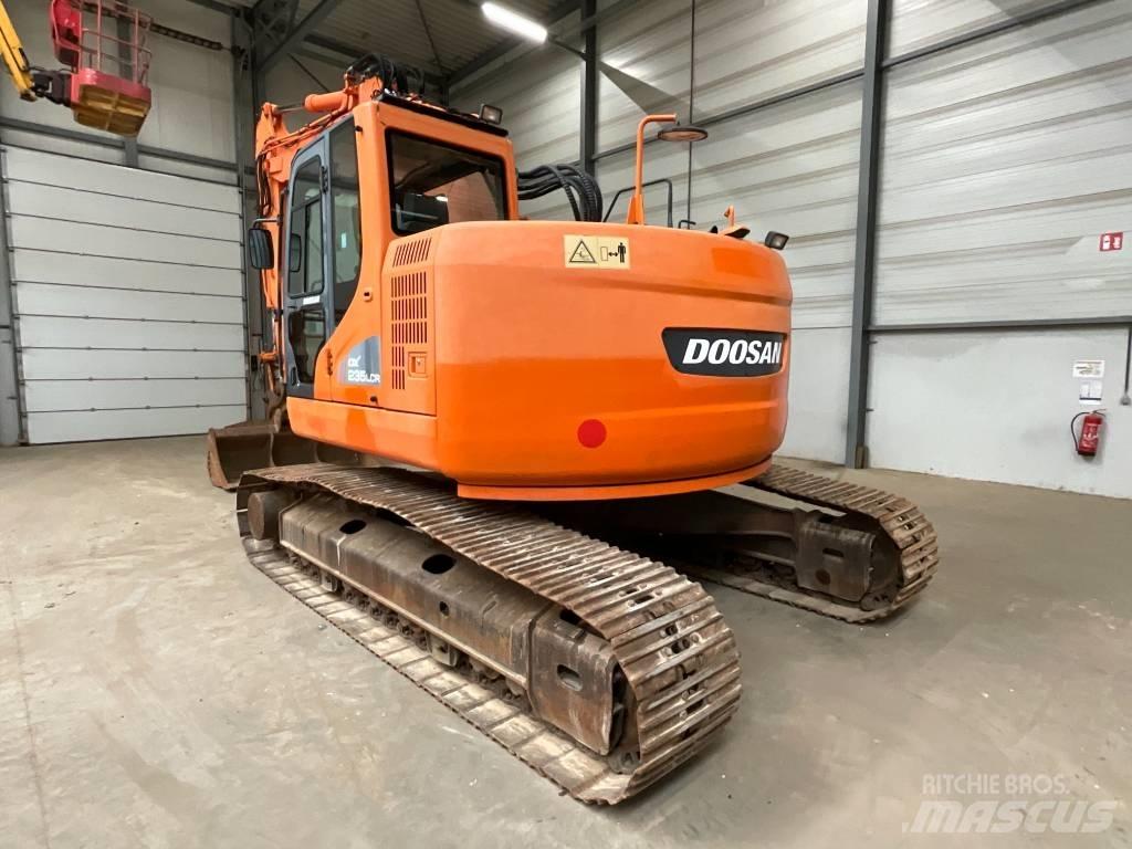 Doosan DX 235 LCR Lánctalpas kotrók