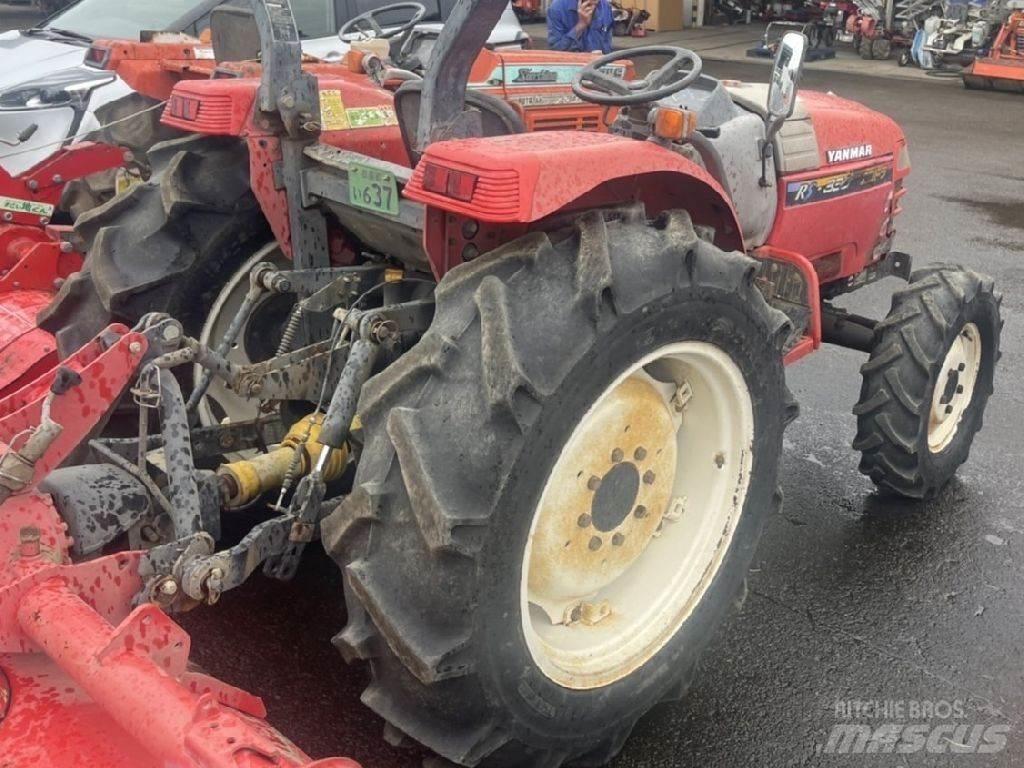 Yanmar RS330 Traktorok