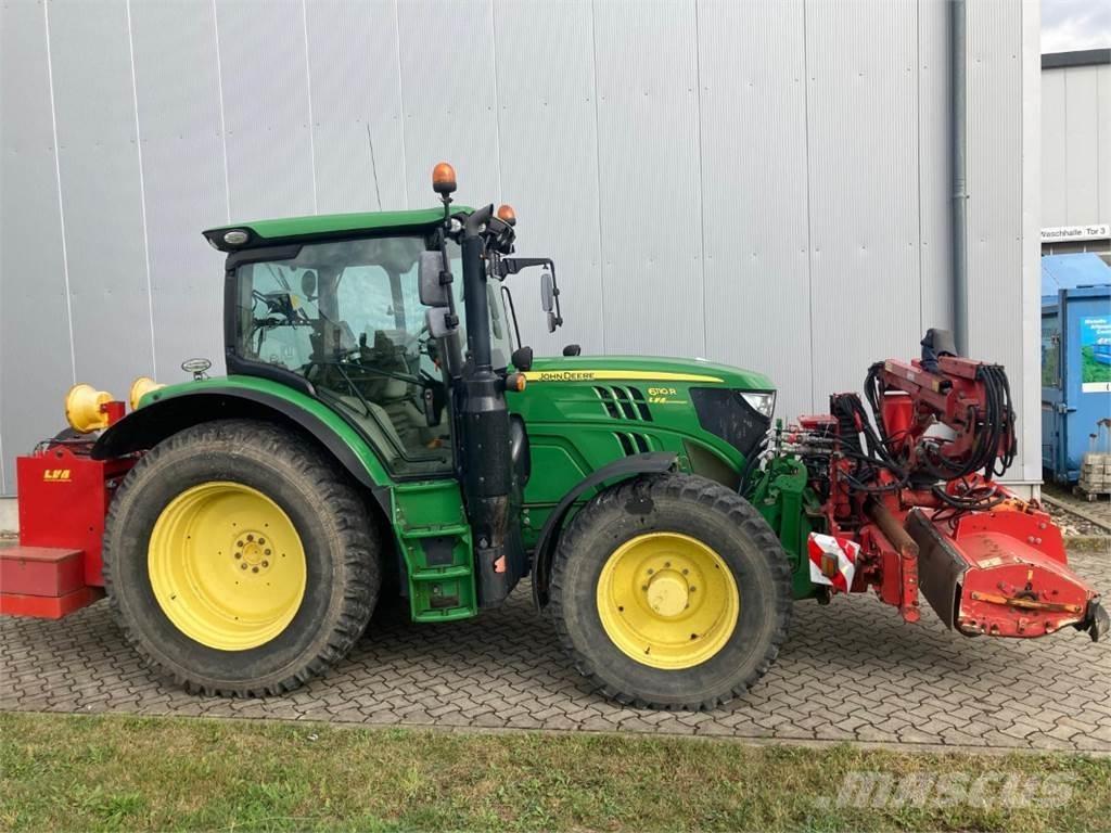 John Deere 6110R Traktorok