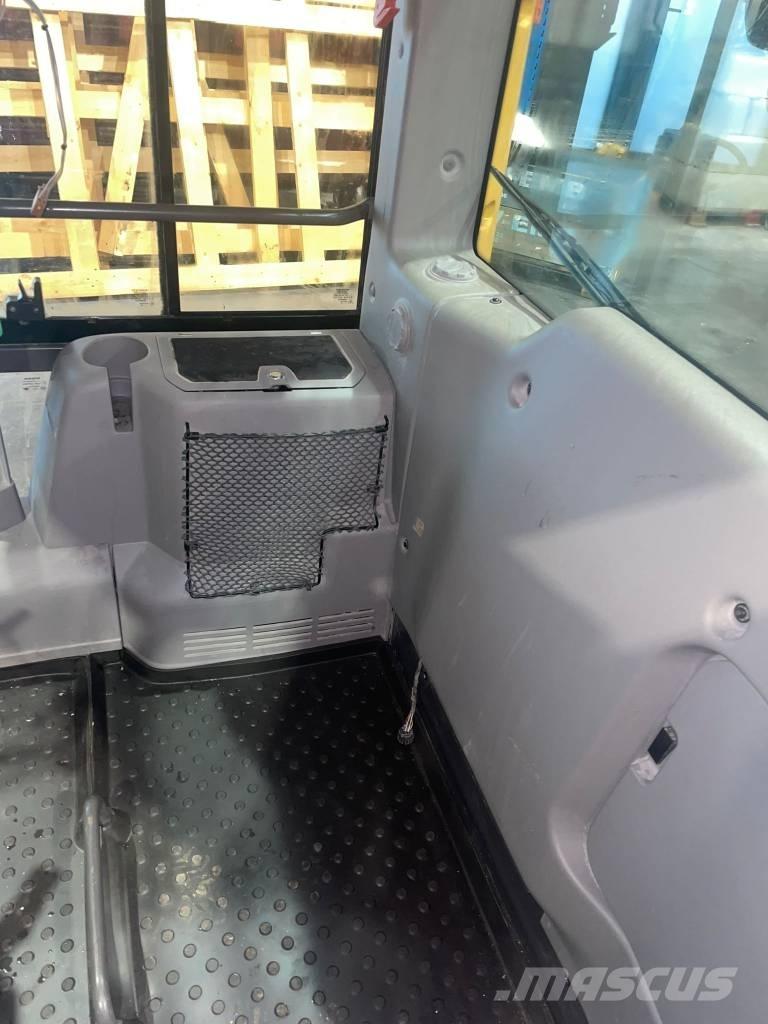 Volvo L 120 H Vezetőfülke és belső tartozékok