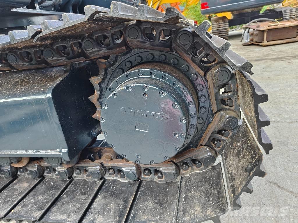 Hyundai R305LC-9T Lánctalpas kotrók