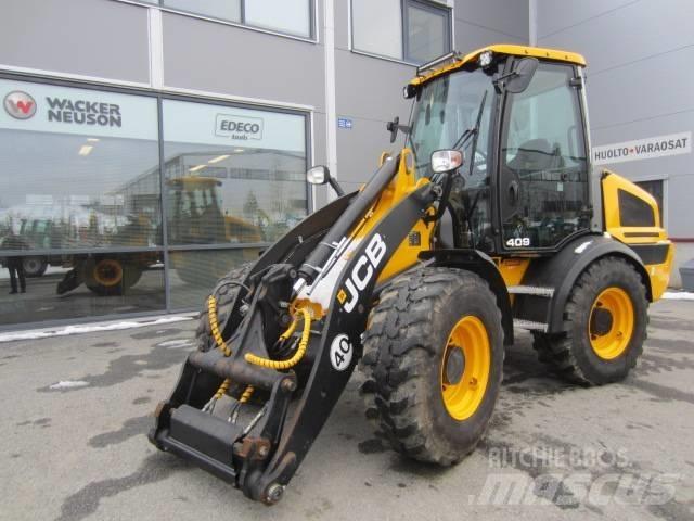JCB 409 Gumikerekes homlokrakodók