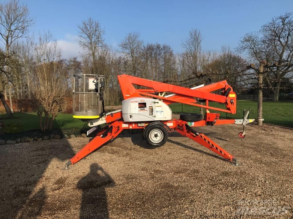 Niftylift dsfsdfg Pótkocsira szerelt emelők és állványok