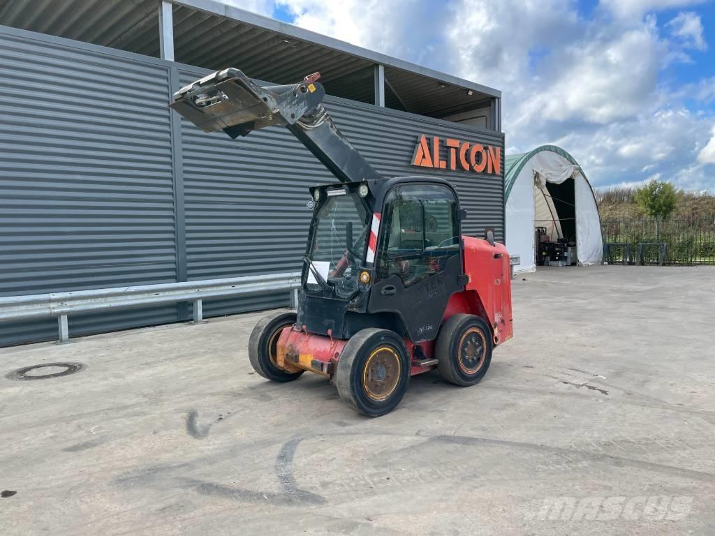 JCB R260 Kompaktrakodók