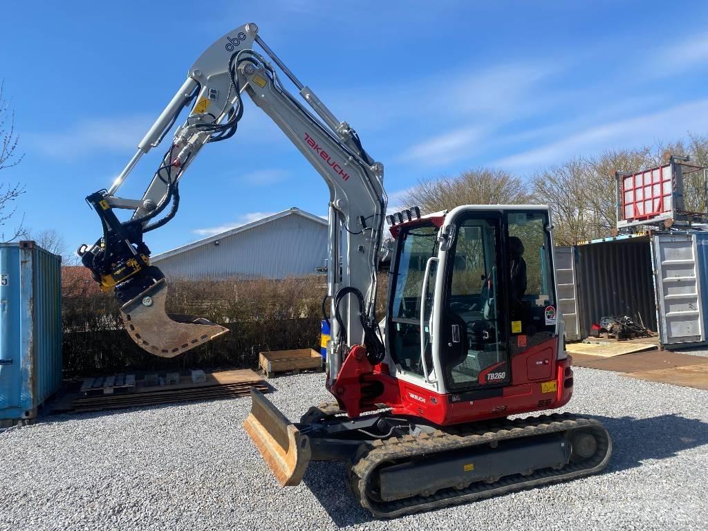 Takeuchi TB 260 Mini kotrók < 7t