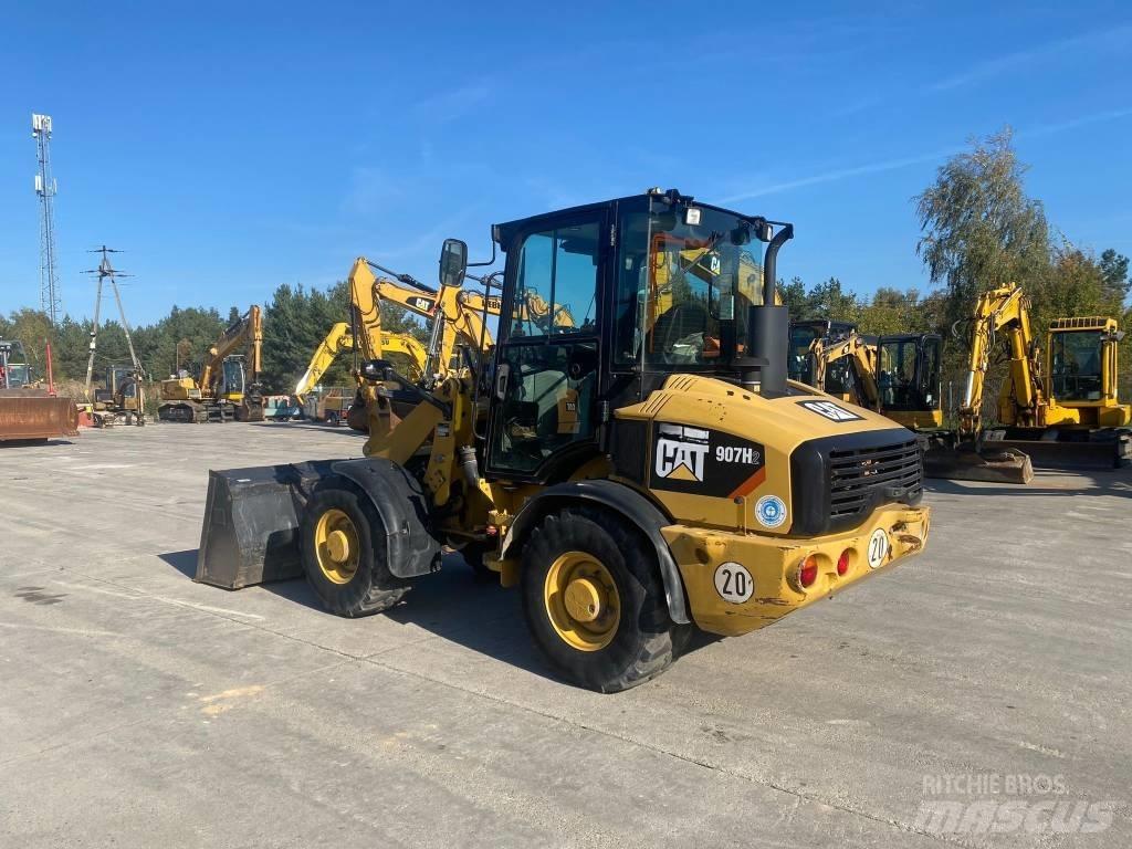 CAT 907 H 2 Gumikerekes homlokrakodók