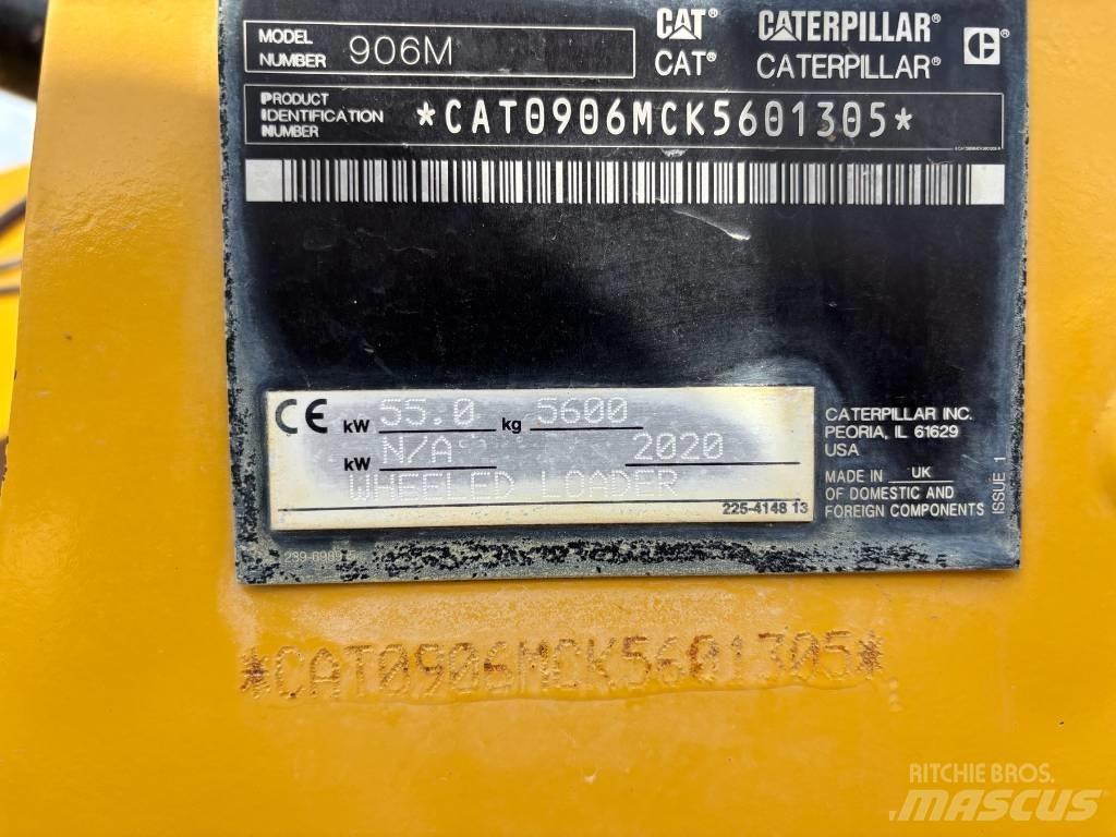 CAT 906 M Gumikerekes homlokrakodók