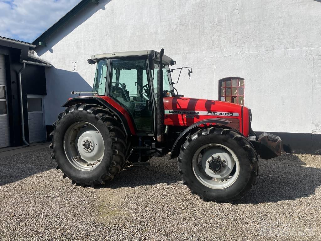 Massey Ferguson 4370 Traktorok