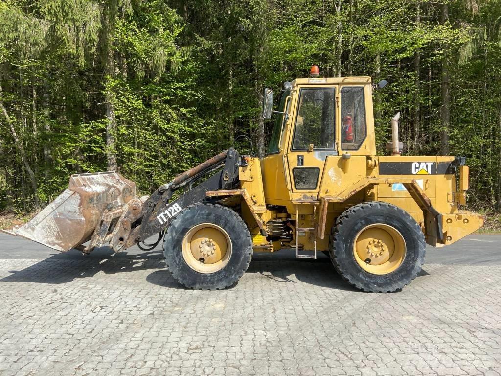 CAT IT 12 B Gumikerekes homlokrakodók