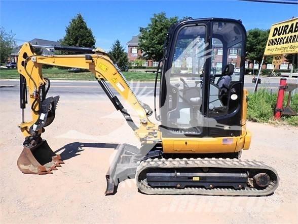 CAT 302.7D CR Mini kotrók < 7t