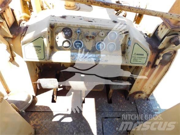 CAT 941B Lánctalpas homlokrakodók