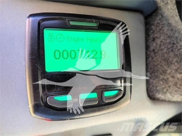 Gehl V270 Kompaktrakodók