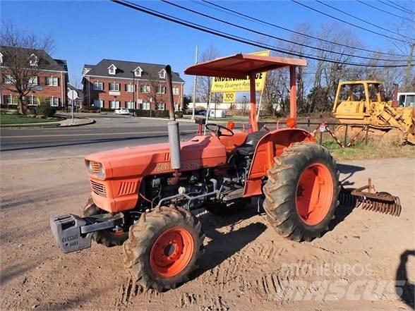 Kubota L345DT Traktorok