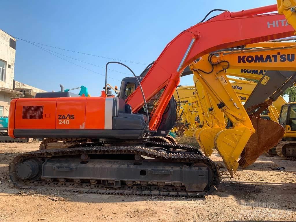 Hitachi Zaxis 240 Lánctalpas kotrók