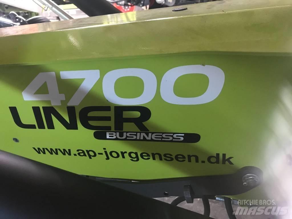 CLAAS Liner 4700 Rendkészítő