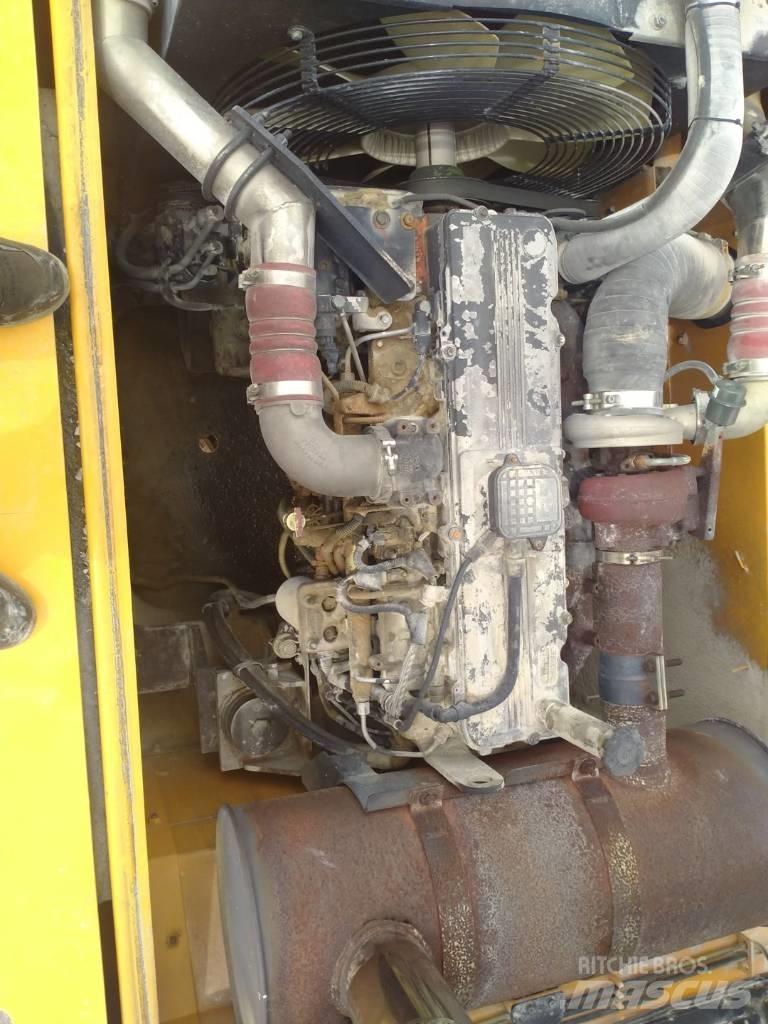 Hyundai R360 Lánctalpas kotrók