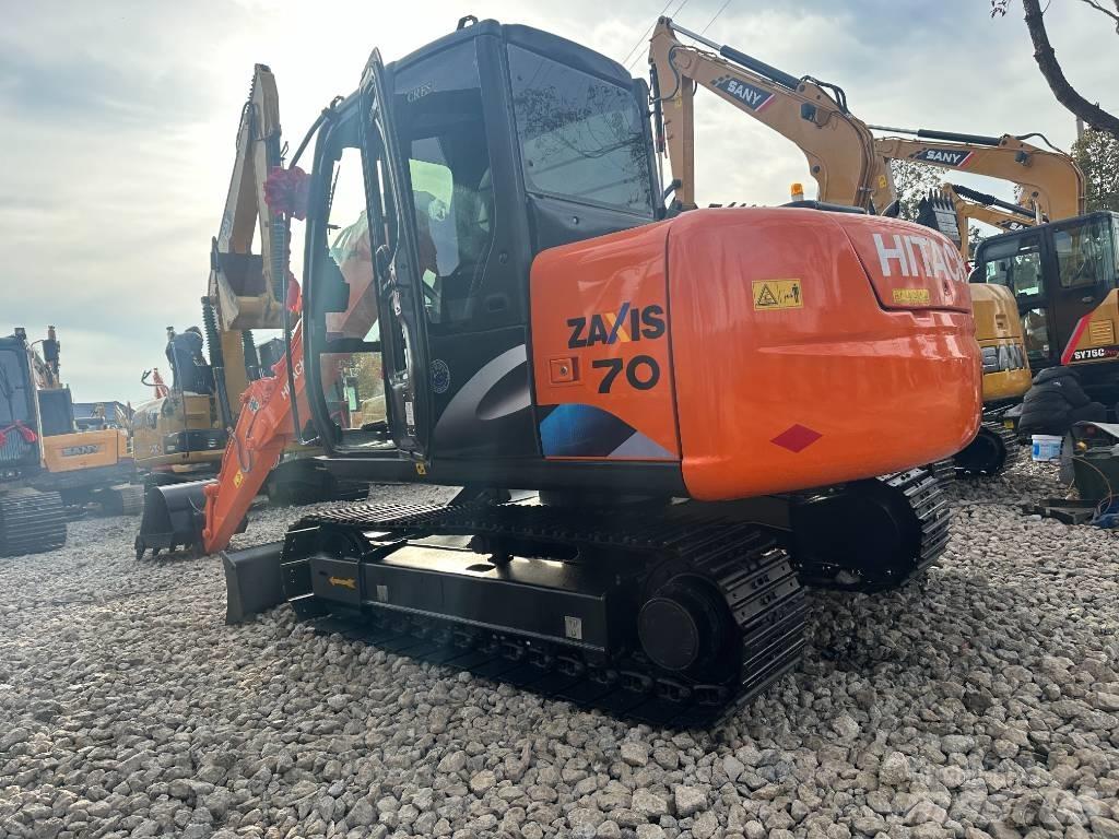 Hitachi ZX 70 Mini kotrók < 7t