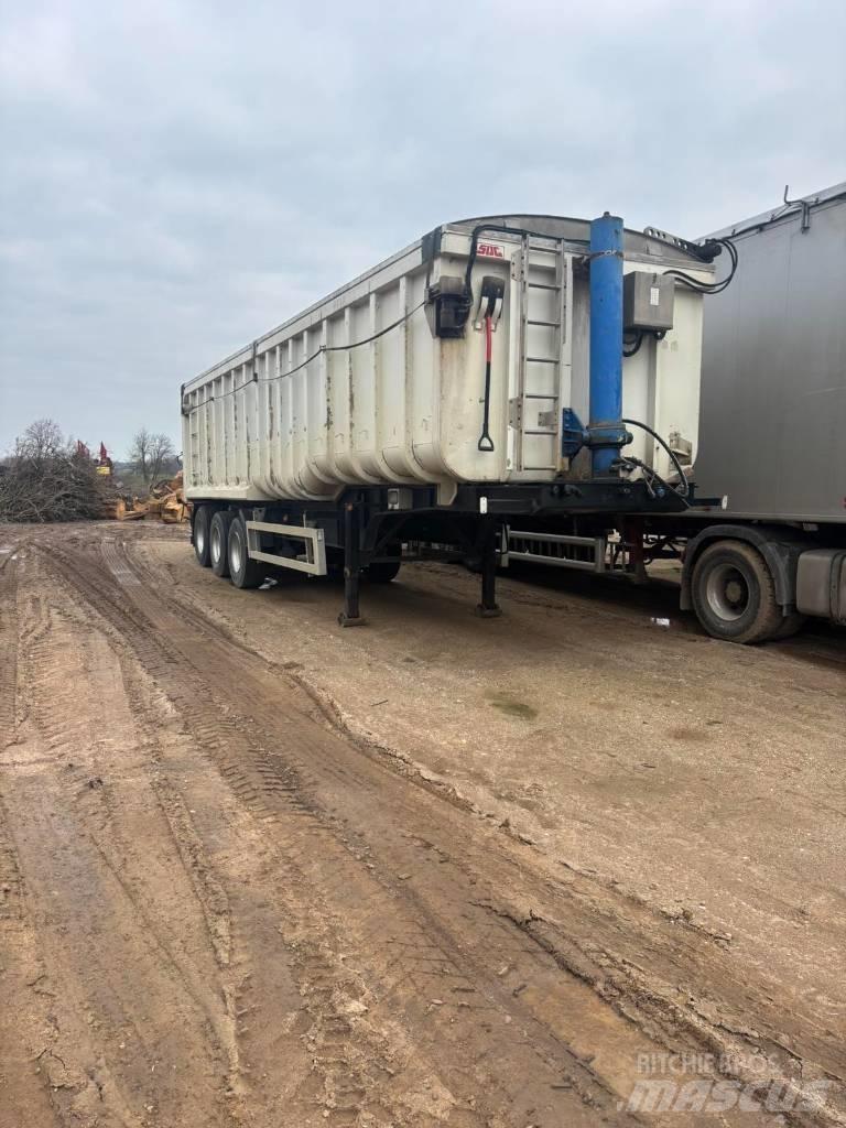 SDC Trailers LTD Elhúzható ponyvás félpótkocsik
