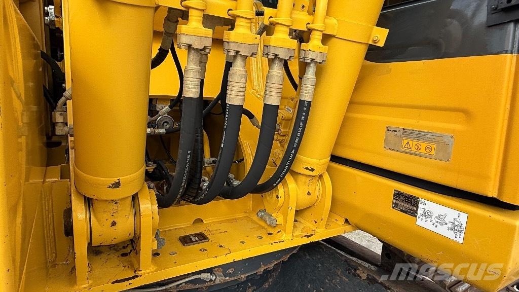 Komatsu PC 210 LC-11 Lánctalpas kotrók