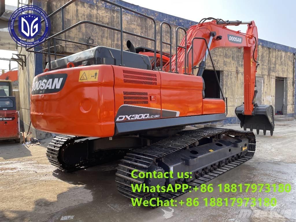 Doosan DX 300 LC Lánctalpas kotrók
