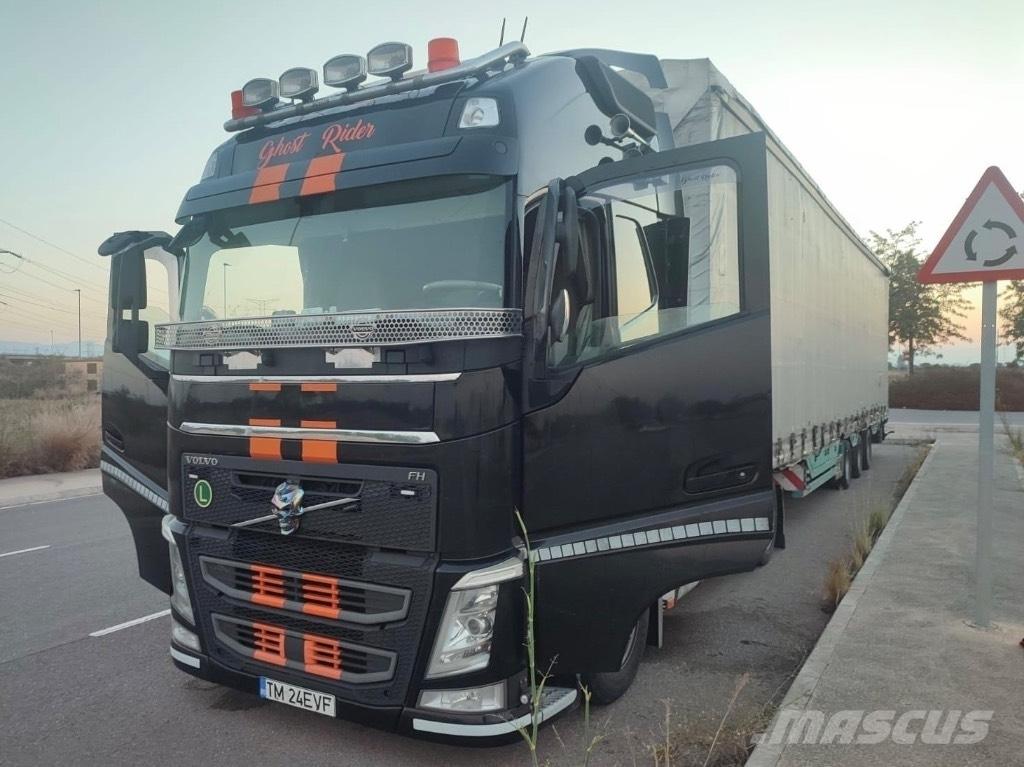 Volvo FH 500 Platós / Ponyvás teherautók