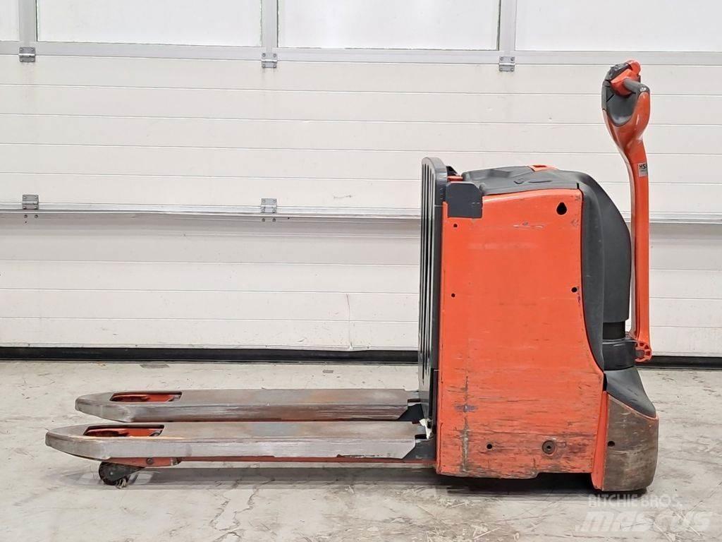 Linde T16L Alacsony emelőkocsi