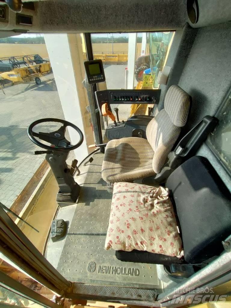 New Holland TF 76 Kombájnok