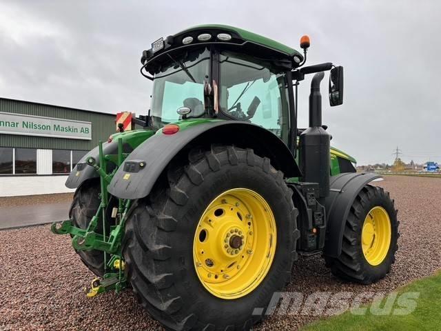 John Deere 7310 R Traktorok